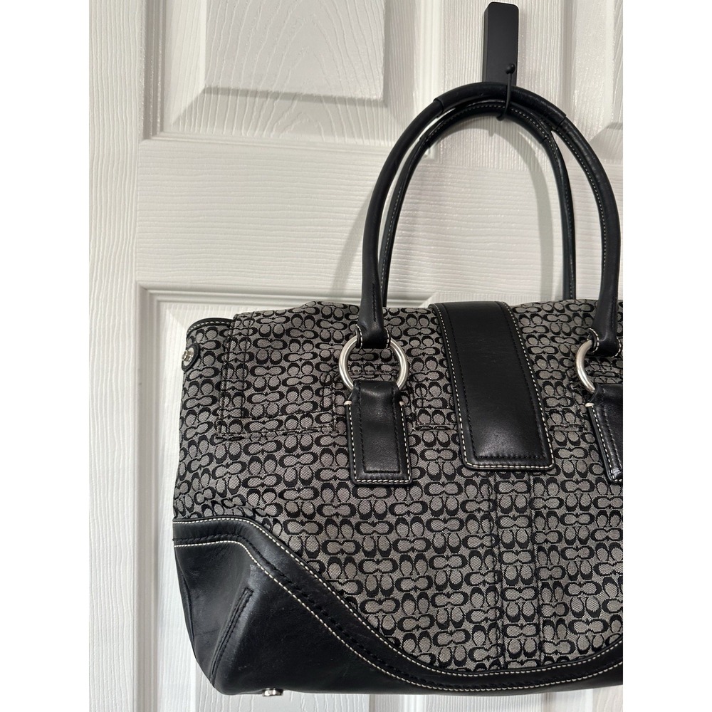 Vintage Coach F10929 Soho black signature C canvas satchel with leather trim - Picture 5 of 13